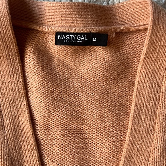 🖤 Nasty Gal Cropped Cardigan Sweater🖤 - Picture 3 of 5
